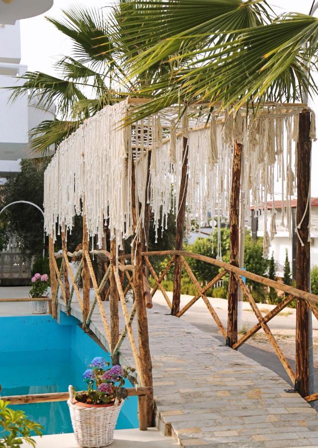Relax Hotel Ksamil Exterior photo